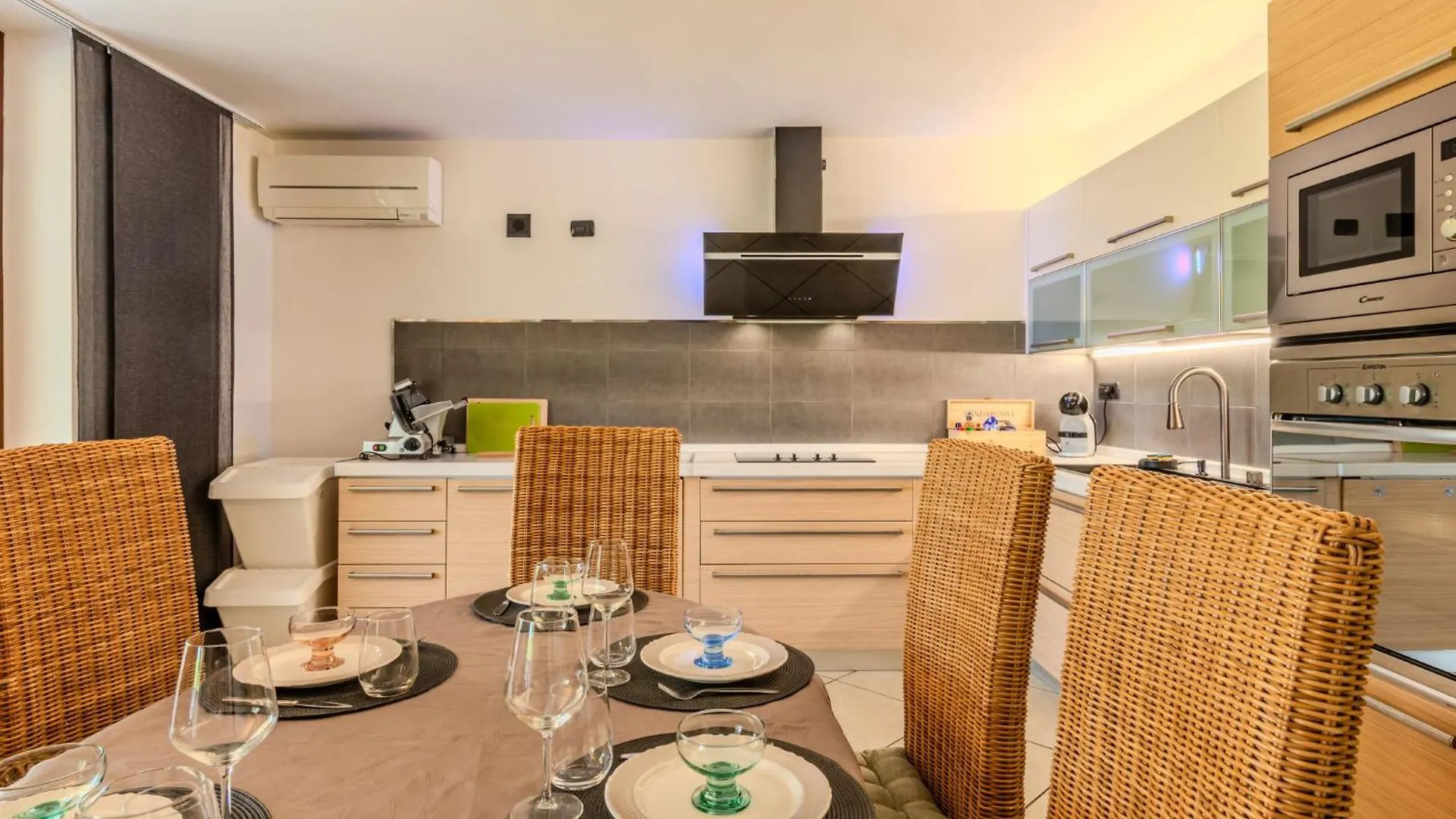 Apartment Belvedere By Interhome Casnate Con Bernate